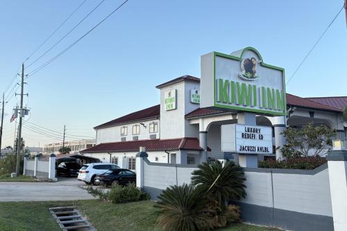 Kiwi Inn By OYO Willowbrook Houston Hwy 249 Beltway in Houston, USA
