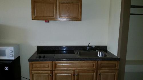 Americourt Extended Stays in Kingsport, USA