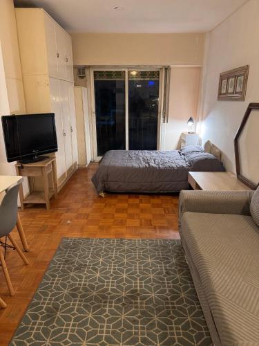 Bright studio apartment in Almagro 4th floor