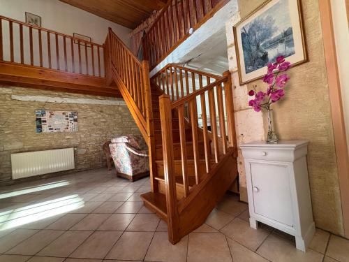 La maison d Ans l Charmante maison en pierres apparentes l LMDA24 in 拉布瓦錫熱當斯