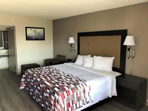 เรด รูฟ อินน์ กรีนวิลล์, นอร์ทแคโรไลนา (Red Roof Inn Greenville, NC) in กรีนวิลล์ (NC)