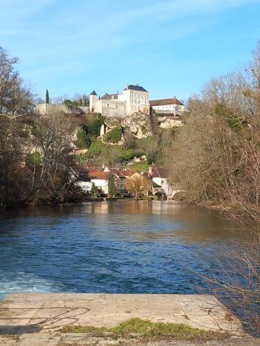 Le Micolo in Mailly-Le-Chateau
