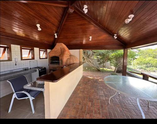Casa em condomínio na Praia da Ferradura (Casa em condominio na Praia da Ferradura) in Plaja Ferradura