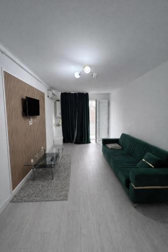 Istaba viesiem, Apartment Schengen Area & UPG Ploiesti in Tatarani