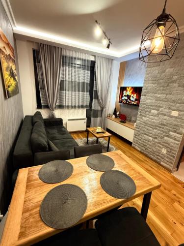 Diamond grey Titova Vila
