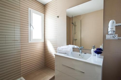 Hommyhome Pozo Santo Penthouse - image 10