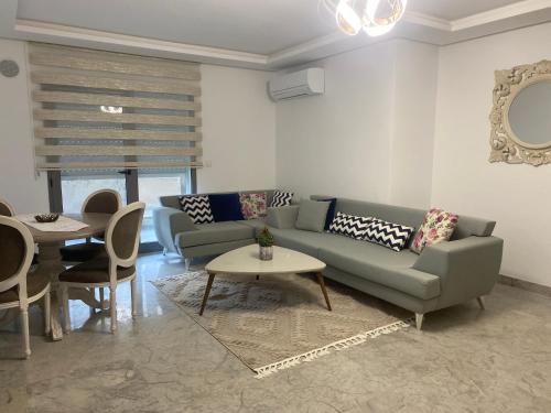 app cité wahat laouina (app cite wahat laouina) in La Soukra