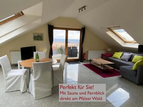 Ferienwohnung Fernblick Pfalz - mit Sauna in Weyher, Deutschland