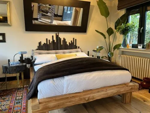 Boutique Apartment Benz 1 in Bergisch Gladbach, Deutschland