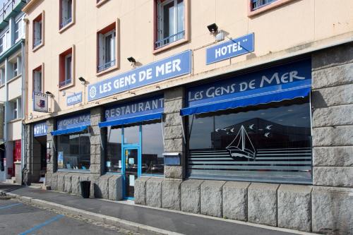 Hotel Les Gens De Mer Brest by Poppins