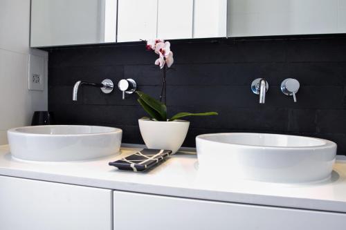 STUNNING Brand New Apartment, Londýn (fotografie 9)