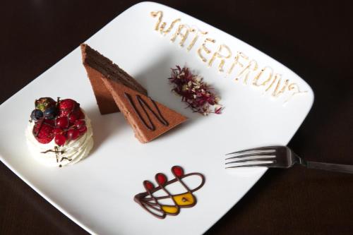 Waterfront Hotel Dungloe - image 8