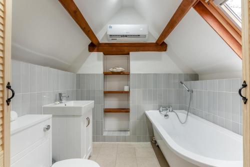 設施, 2 Bed in Latton oc-c34099 in 克里克萊德鎮中心