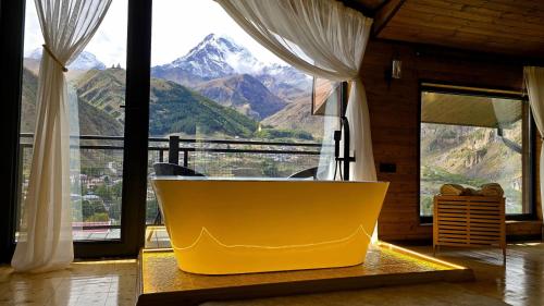Rookhe Kazbegi – khách sạn tại Kazbegi