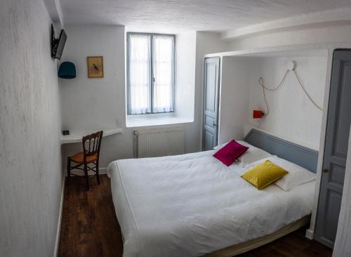 1 queen bed