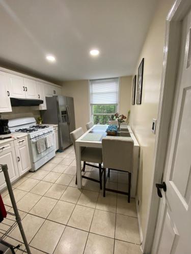 Facilities, Private room B in West NYNJ 12mints from NYCity Times Square in West New York