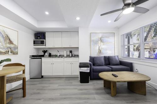 Siesta Beach Resorts & Suites - Siesta Key in Siestakeja (FL)