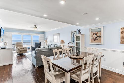 Sand Dollar 208 in Indian Shores