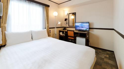 東横 INN 千葉駅東口ダブルルーム（禁煙）