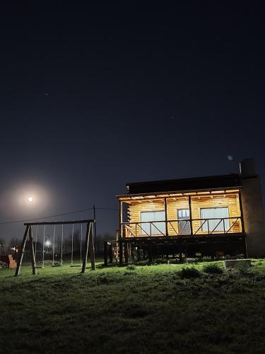 Spēļu laukums, Cabaña de montaña (Cabana de montana) in Villa Jakanto