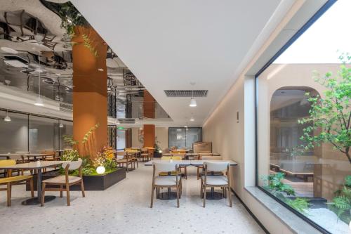 Nhà hàng, Home Inn Selected - Guilin City Center Close to HSR in Quế Lâm