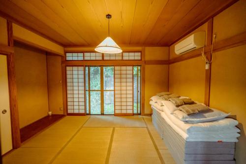 熱海 相の原 一軒家まるまる貸切 in Ainoharacho