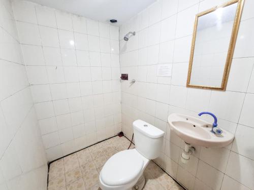 Kamar mandi dikelola dengan baik