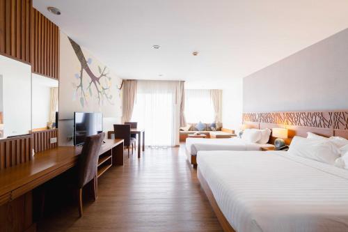 room detail thumbnail 0