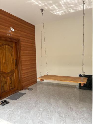 Laasya Homes YK1- Comfortable family-friendly stay in Jeppinamogaru