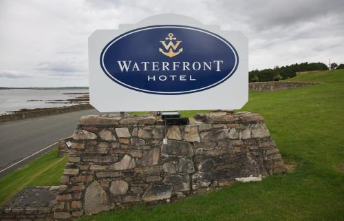 Waterfront Hotel Dungloe