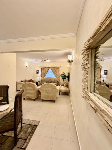 Hilltop Haven by Jannat Vacation Rentals - image 10