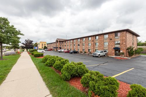 Motel 6-Milwaukee, WI - Glendale in Glendale, USA