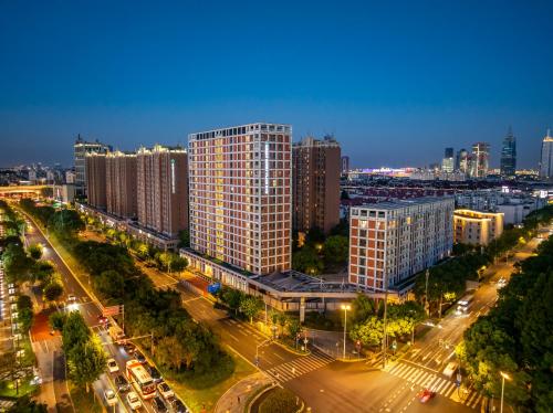 Green Court Place Jingqiao Middle Ring Shanghai, Shanghái