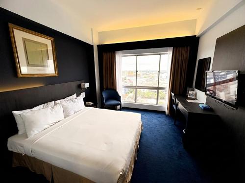 room detail thumbnail 0