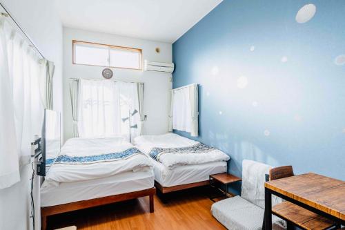 Opening January 2026 Just a five minute walk from Tabata Station on the Yamanote Line with direct access to Ikebukuro Shinjuku Shibuya and Ueno Comfortably sleeps 3 accommodates up to five guests
