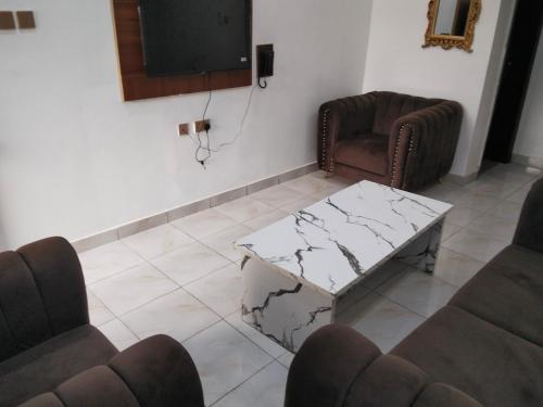 KINGSAMYSTAR HOTEL and SUITES in Asaba