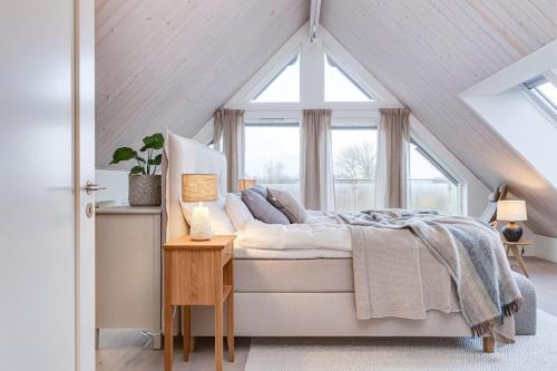 Beautiful Modern Home Near the Beach in Apelviken
