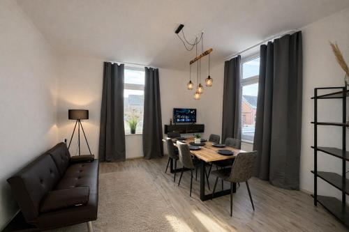 Business Apartment Ennigerloh I 6 Einzelbetten I 2 Bäder I Smart TV