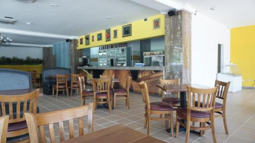 Restorāns, Hotel Ventura in Floridablanca