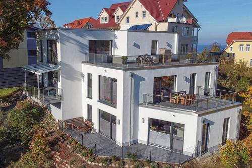 Villa Bergfrieden Terrassenhaus Ferienwohnung Nr 04 in Göhren, Deutschland