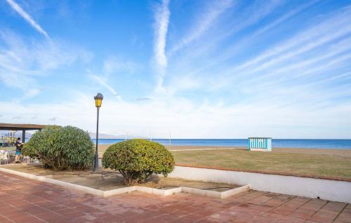 Harbour Heaven 2 Bed 2 Bath Apartment Steps from Duquesa Marina and Beach - image 3
