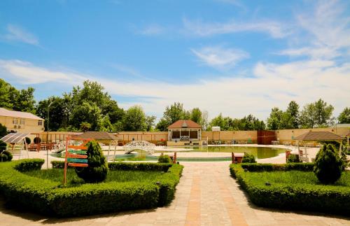 Vistas, Qafqaz Yeddi Gozel Hotel in Nohurqishlaq