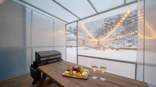 Vista exterior, GaPyeong Yeoldudal Spapension&Camping in Buk-myeon