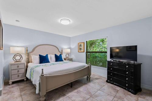 Le Monaco Condo at Olde Naples - image 15