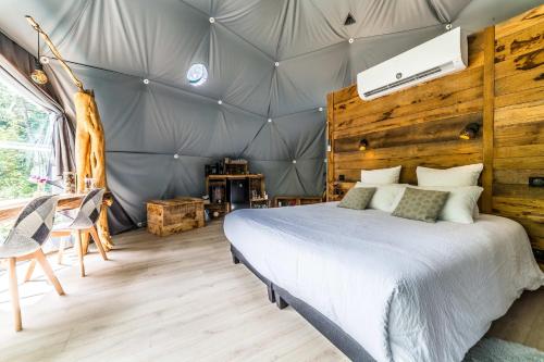 Dôme & jacuzzi et Séjour romantique en Dordogne (Dome & jacuzzi et Sejour romantique en Dordogne) in La Dornac