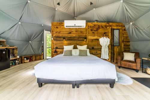 Dôme & jacuzzi et Séjour romantique en Dordogne (Dome & jacuzzi et Sejour romantique en Dordogne) in La Dornac