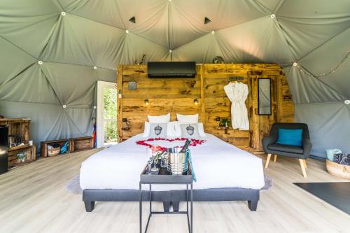 Dôme premium & jacuzzi , Nature en Dordogne (Dome premium & jacuzzi , Nature en Dordogne) in La Dornac