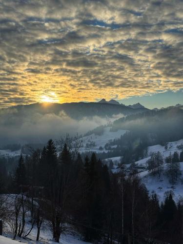 プラニナ・ポド・ゴリツァ Apartments Farm House Uric 4つ星 ゲストハウス 眺望