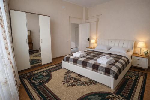 5 minute from Airport Baku – khách sạn tại Sagan