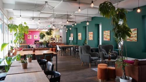 ฮิเว โฮสเทล บาเซิล (Hyve Hostel Basel) in บาเซิล